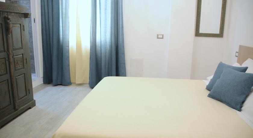 Piazza Martiri Rooms Cagliari Camera foto