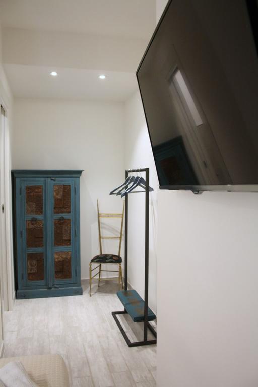 Piazza Martiri Rooms Cagliari Camera foto