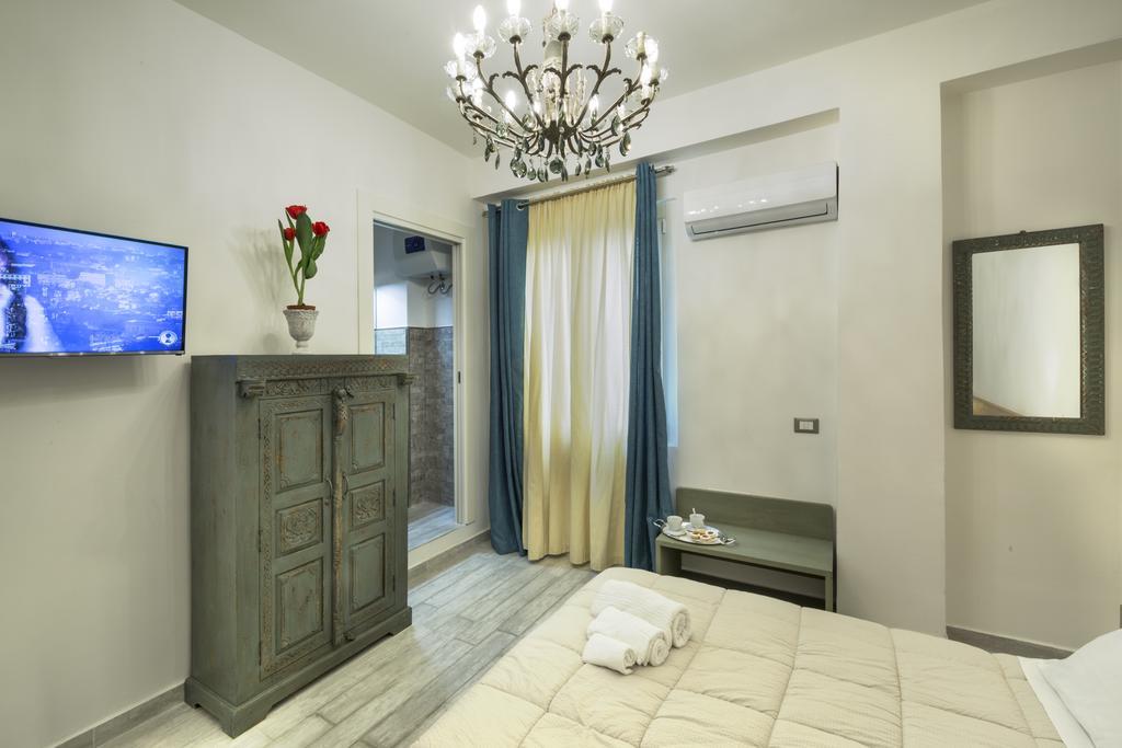 Piazza Martiri Rooms Cagliari Camera foto